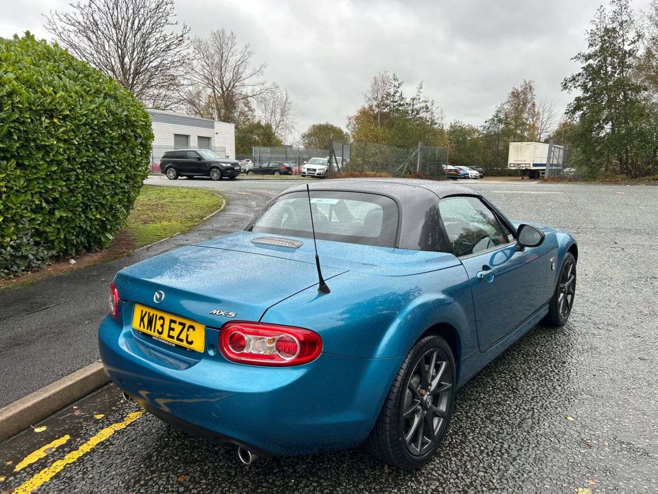 2013 MAZDA MX-5 2013 MAZDA MX-5