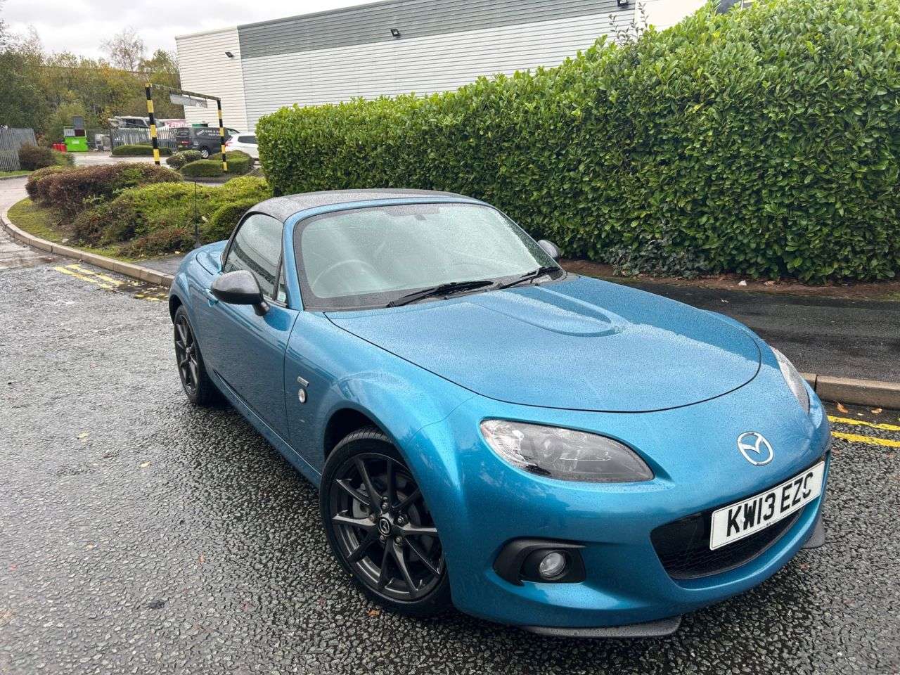 2013 MAZDA MX-5 2013 MAZDA MX-5