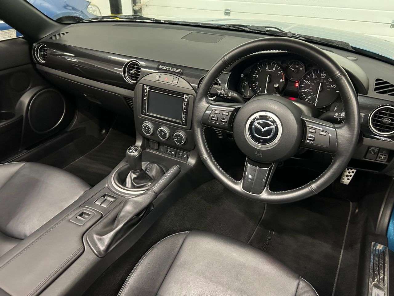 2013 MAZDA MX-5 2013 MAZDA MX-5