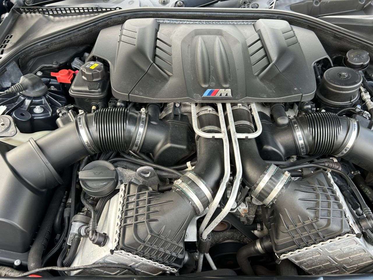 2015 BMW M5 2015 BMW M5