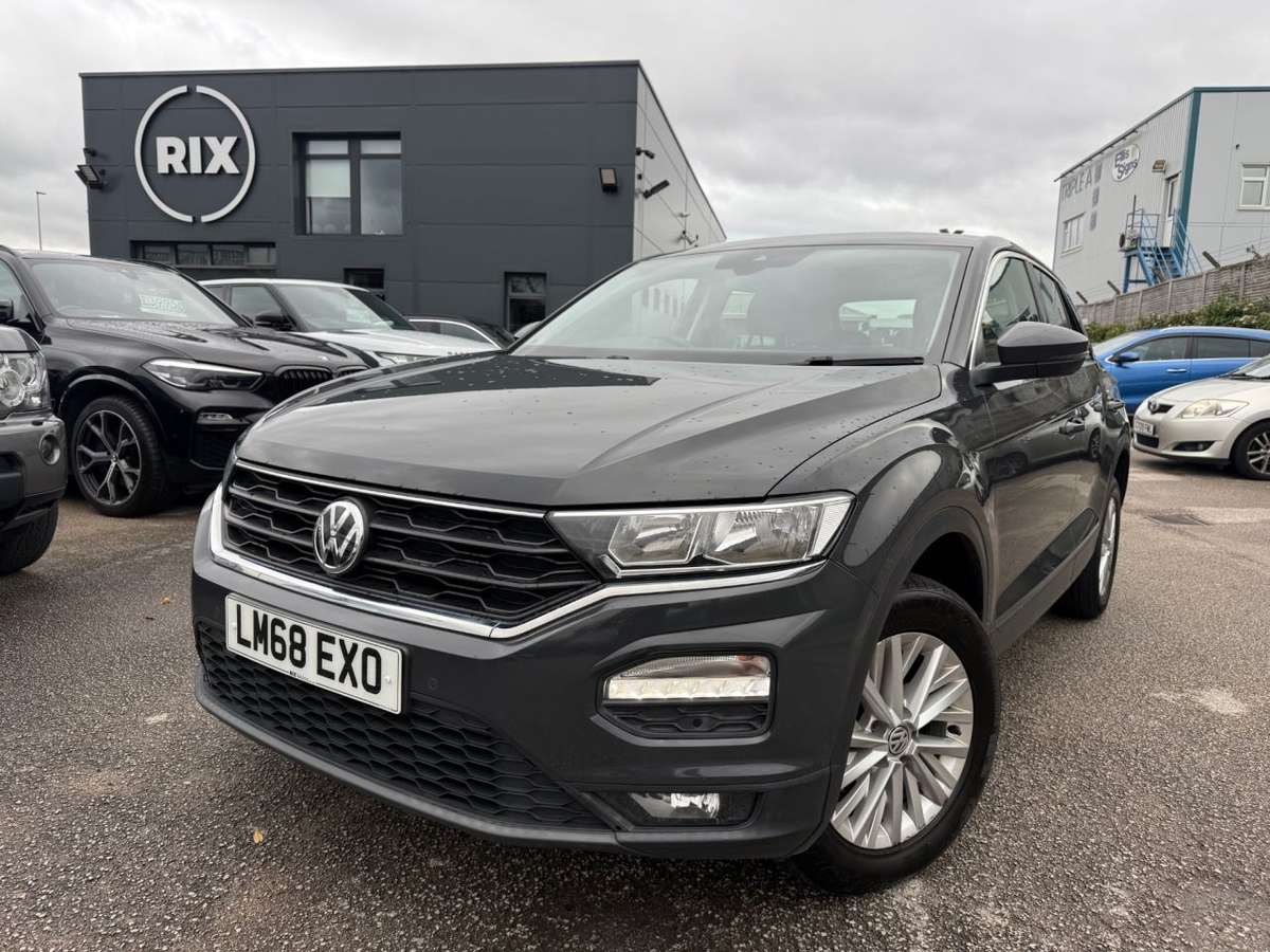 Check out this Volkswagen T-roc 2018 Petrol Manual
