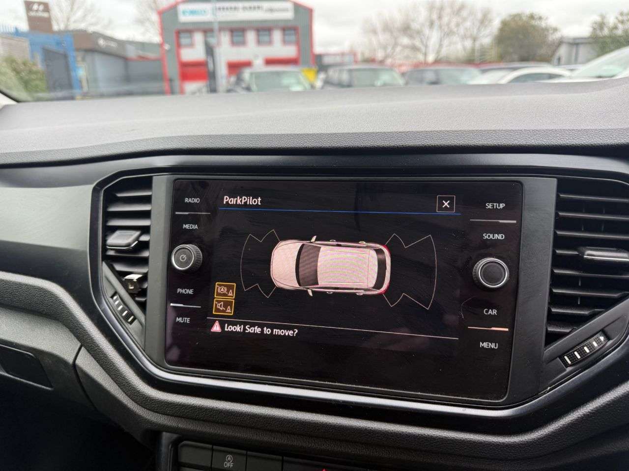 2018 VOLKSWAGEN T-ROC 2018 VOLKSWAGEN T-ROC