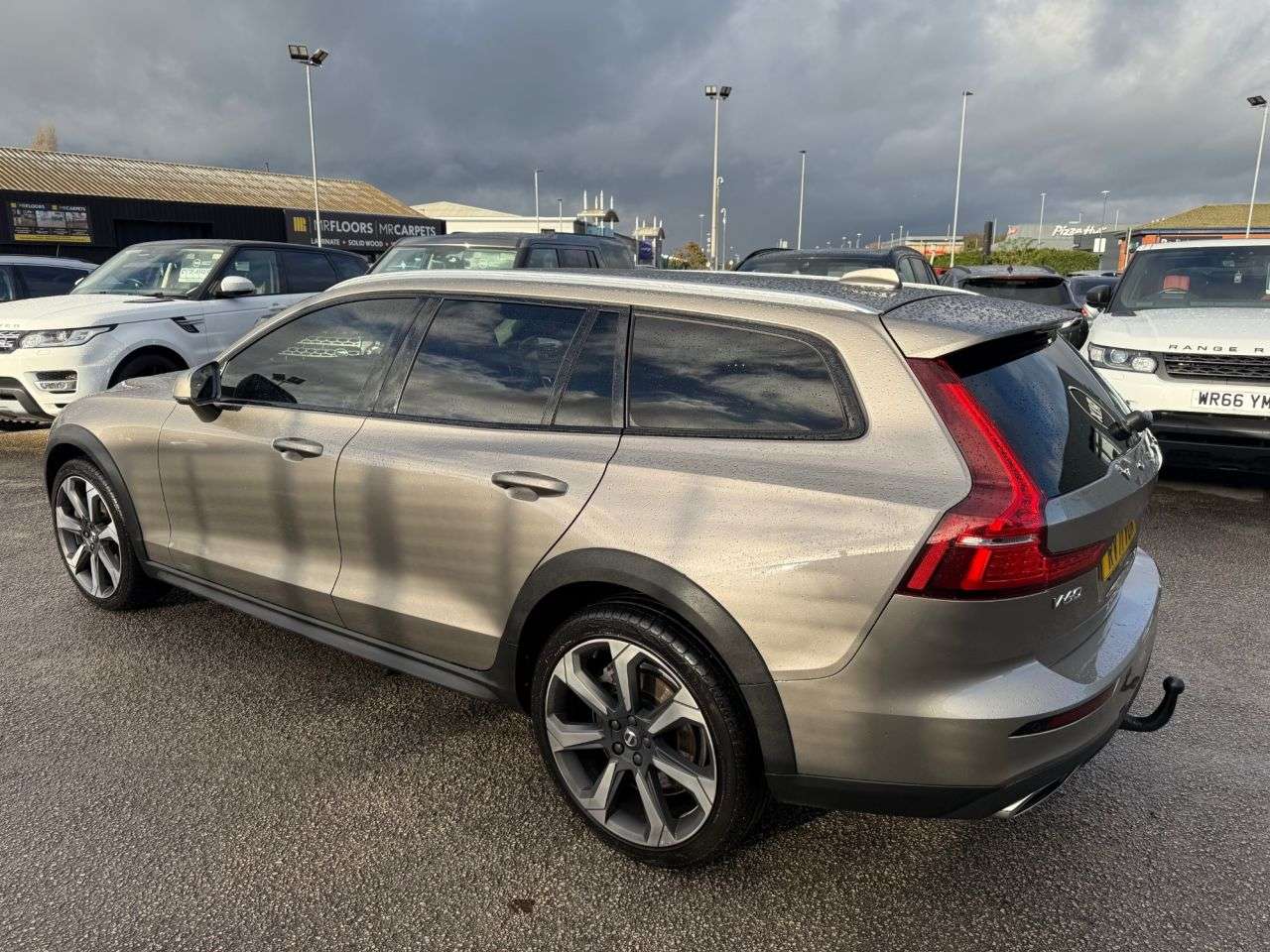 2021 VOLVO V60 CROSS COUNTRY 2021 VOLVO V60 CROSS COUNTRY