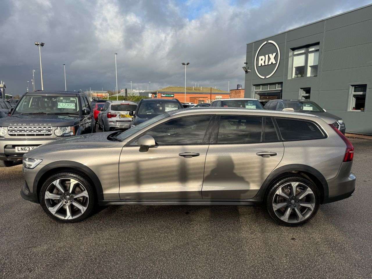 2021 VOLVO V60 CROSS COUNTRY 2021 VOLVO V60 CROSS COUNTRY