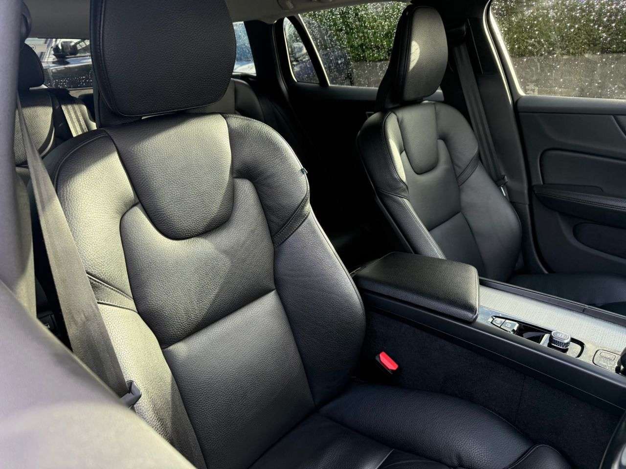 2021 VOLVO V60 CROSS COUNTRY 2021 VOLVO V60 CROSS COUNTRY