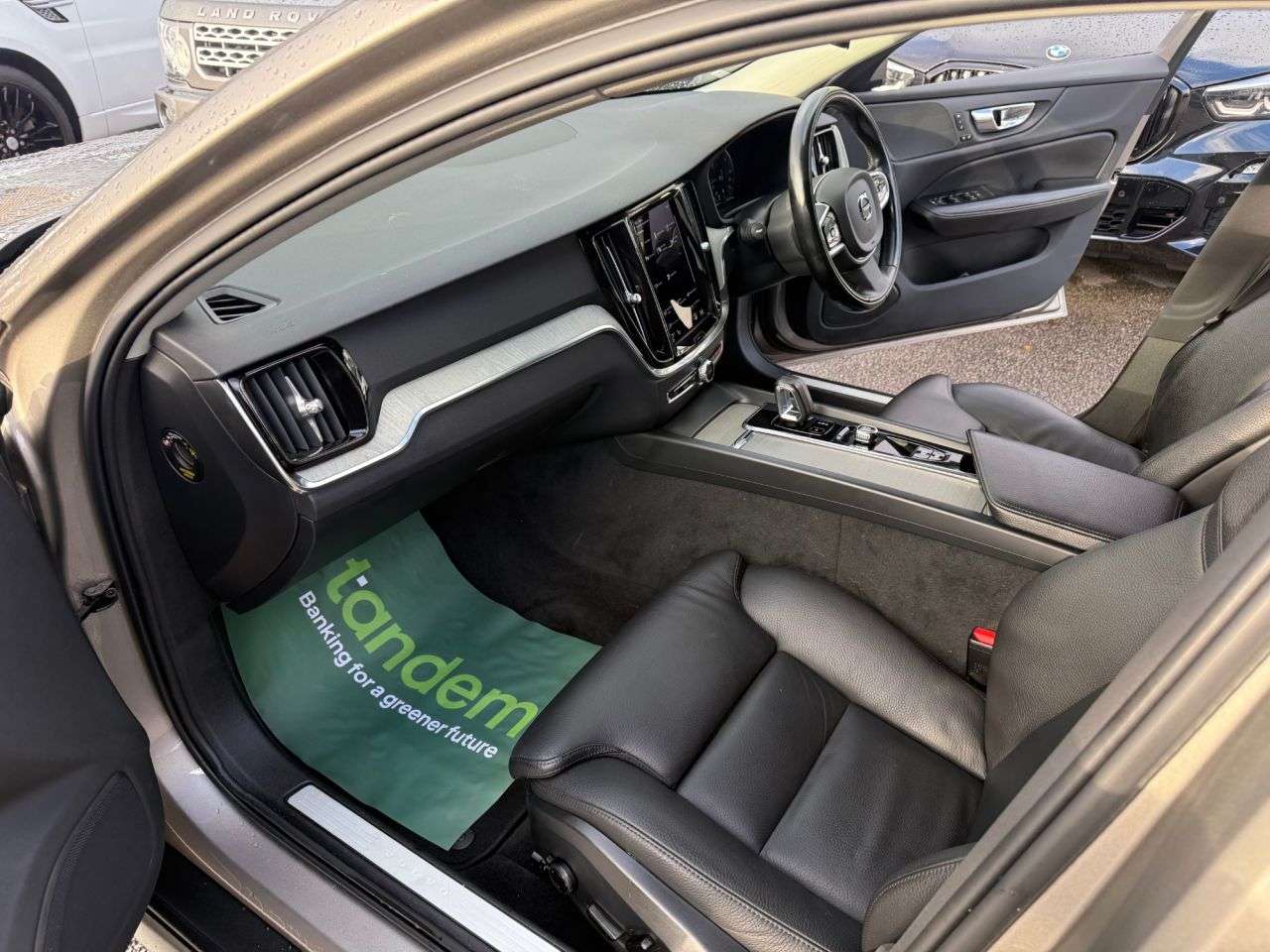 2021 VOLVO V60 CROSS COUNTRY 2021 VOLVO V60 CROSS COUNTRY