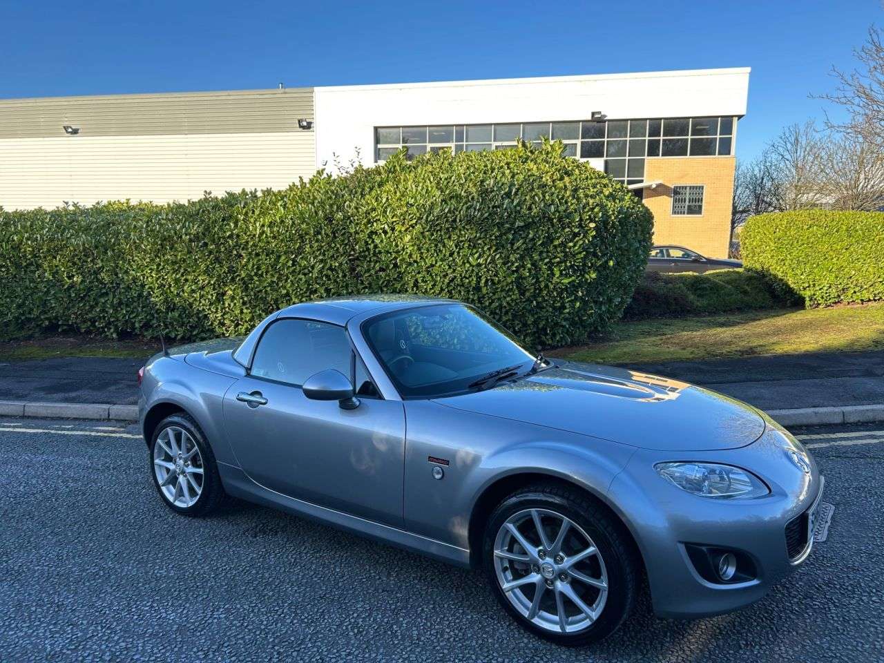 2010 MAZDA MX-5 2010 MAZDA MX-5