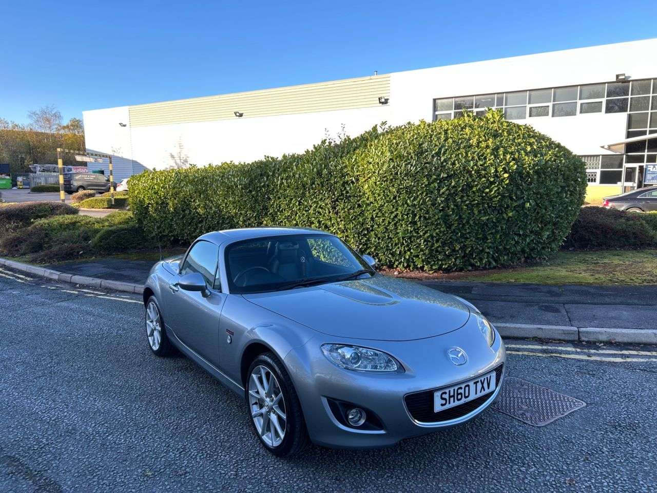 2010 MAZDA MX-5 2010 MAZDA MX-5