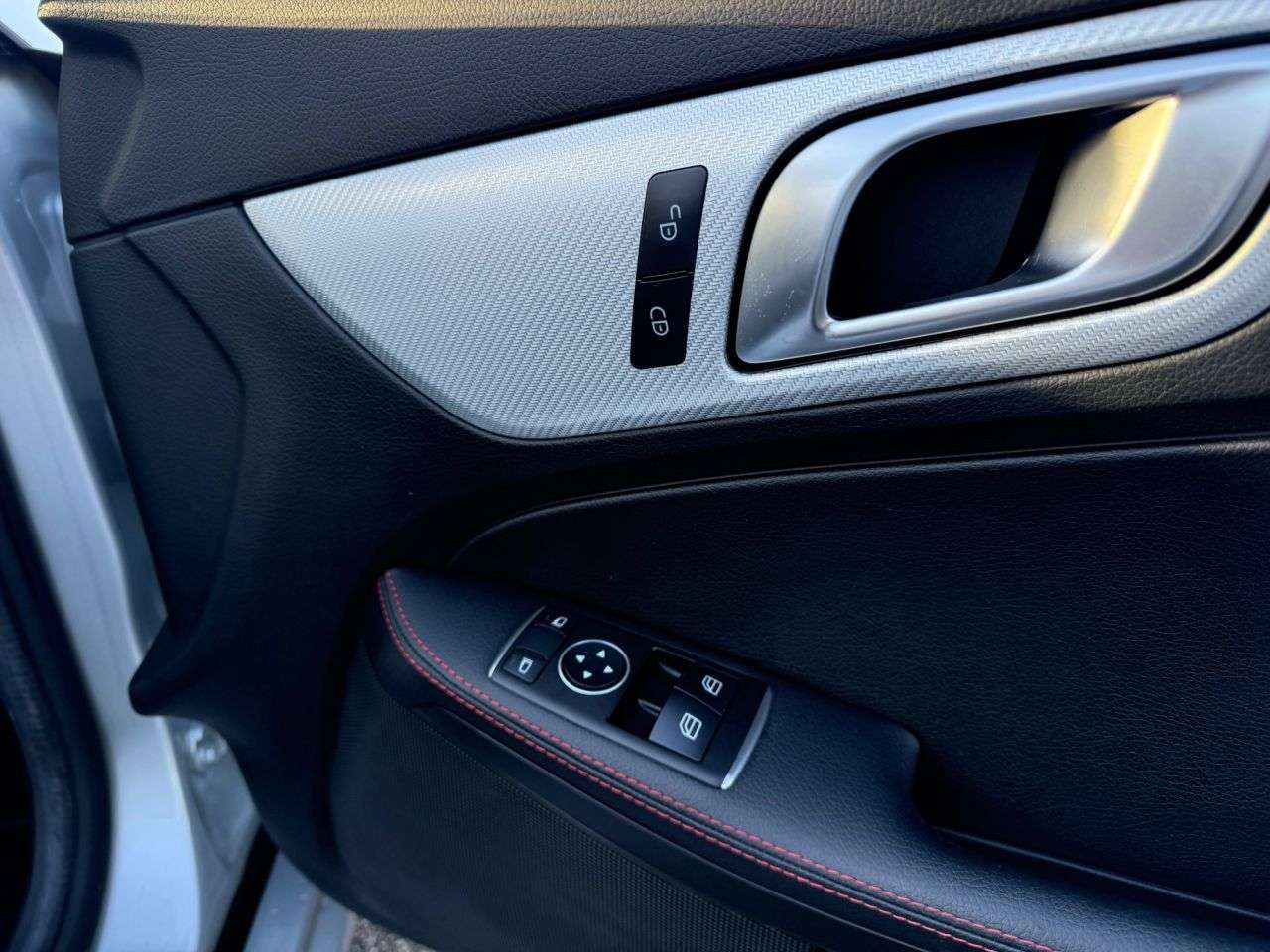 2017 MERCEDES-BENZ SLC 2017 MERCEDES-BENZ SLC