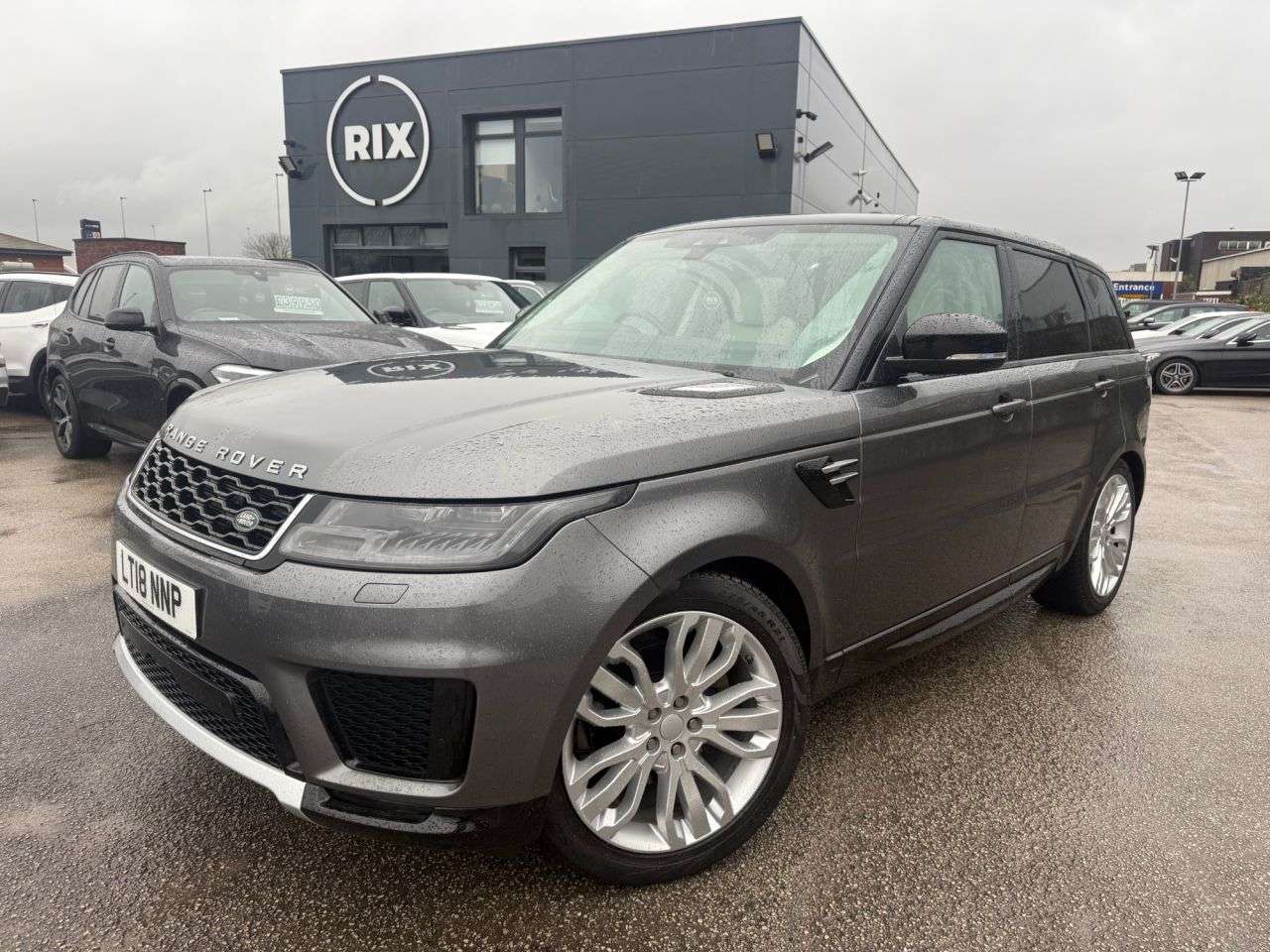 A 2018 LAND ROVER RANGE ROVER SPORT 3.0 SD V6 HSE SUV 5dr Diesel Auto 4WD Euro 6-Factory Extras Worth £5,110-2 A 2018 LAND ROVER RANGE ROVER SPORT 3.0 SD V6 HSE SUV 5dr Diesel Auto 4WD Euro 6-Factory Extras Worth £5,110-2