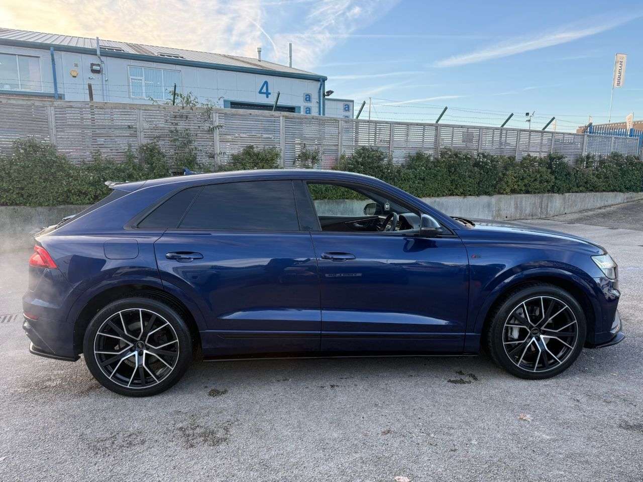 2018 AUDI Q8 2018 AUDI Q8