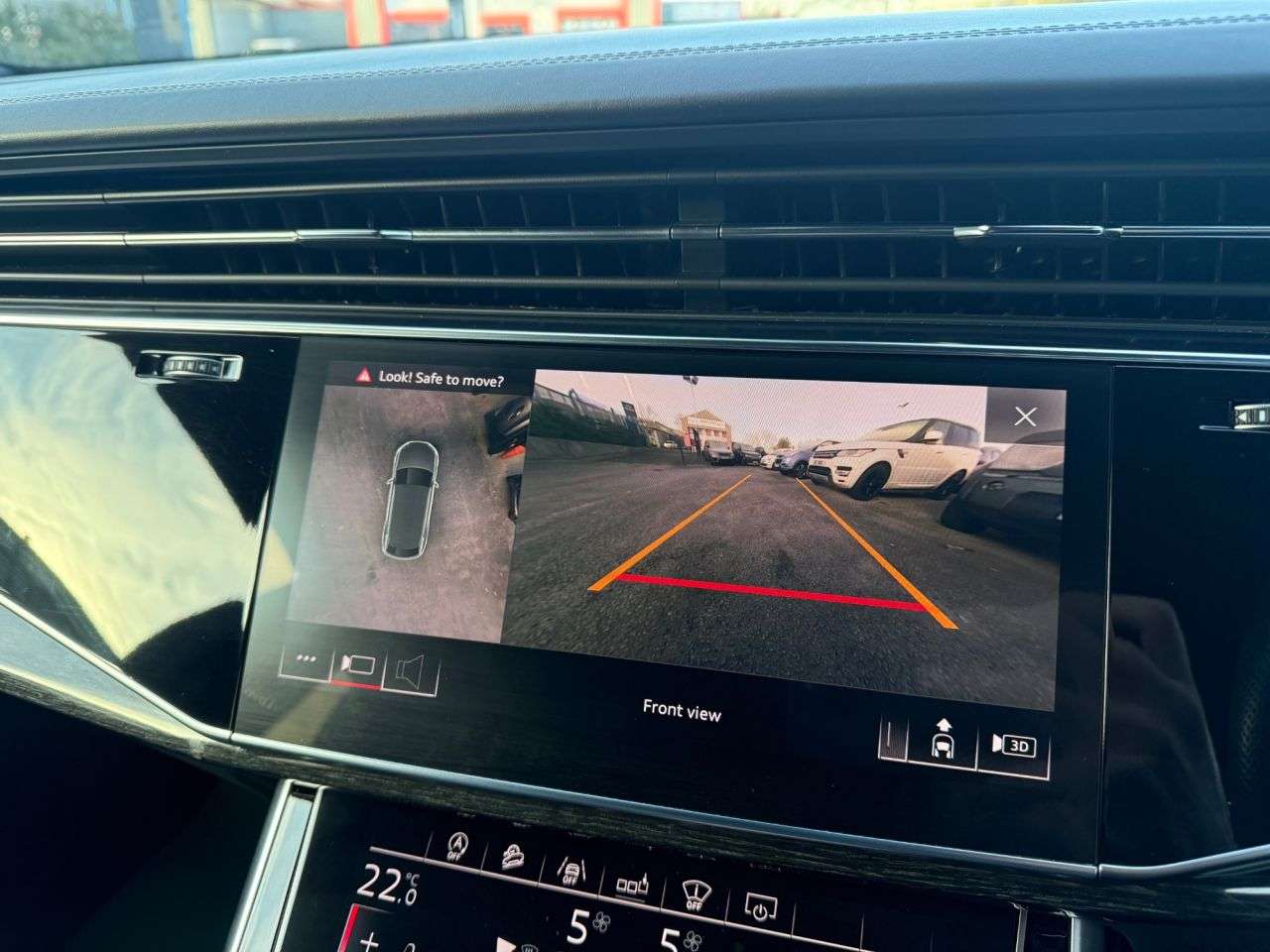 2018 AUDI Q8 2018 AUDI Q8