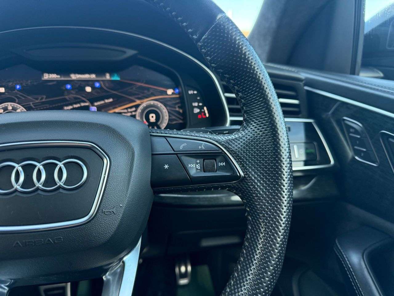 2018 AUDI Q8 2018 AUDI Q8