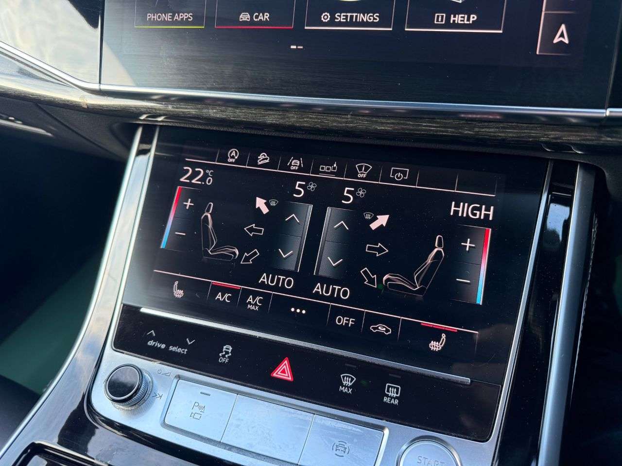 2018 AUDI Q8 2018 AUDI Q8