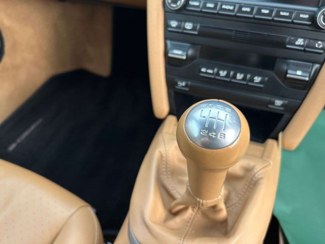 2011 PORSCHE BOXSTER 2011 PORSCHE BOXSTER