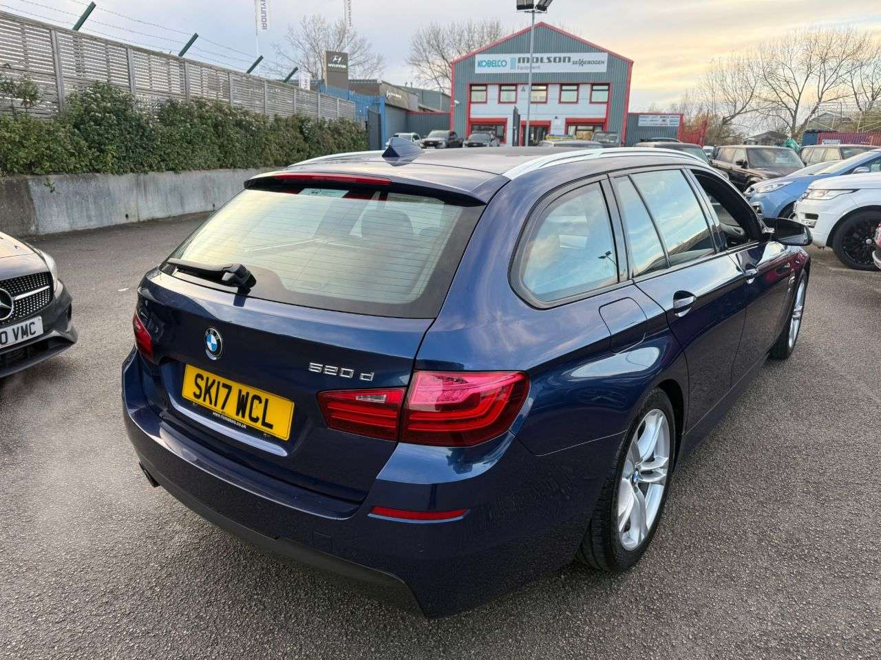 2017 BMW 5 SERIES 2017 BMW 5 SERIES