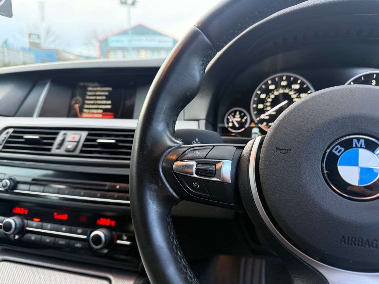 2017 BMW 5 SERIES 2017 BMW 5 SERIES