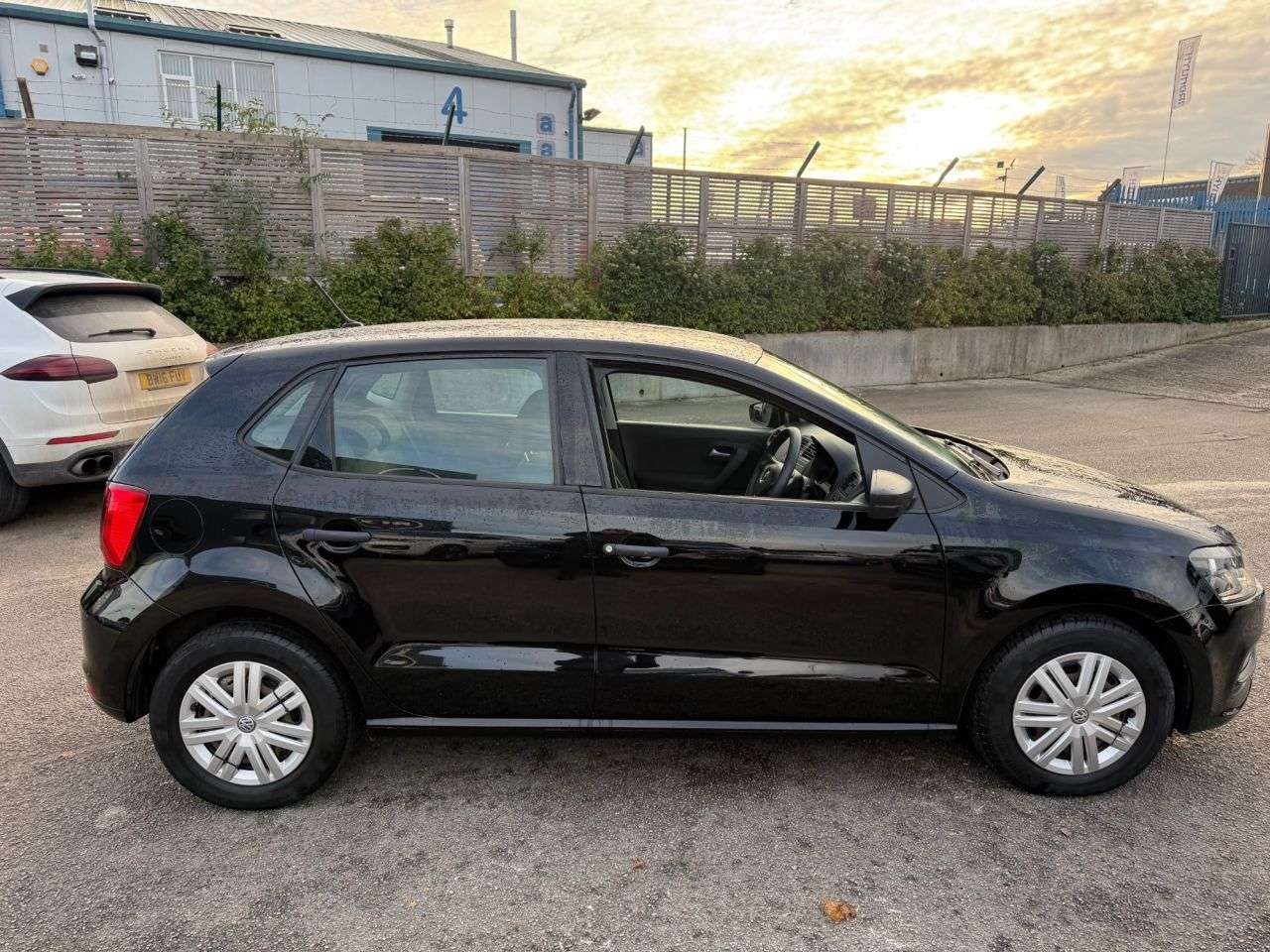 2017 VOLKSWAGEN POLO 2017 VOLKSWAGEN POLO