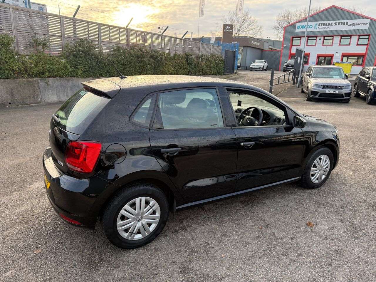2017 VOLKSWAGEN POLO 2017 VOLKSWAGEN POLO