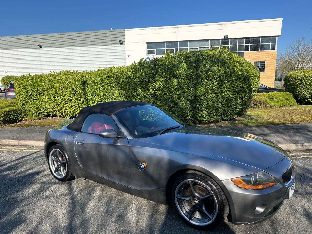 A 2005 BMW Z4 2.0i SE Convertible 2dr Petrol Manual Euro 4 (150 ps)-Nice Example Taken In A 2005 BMW Z4 2.0i SE Convertible 2dr Petrol Manual Euro 4 (150 ps)-Nice Example Taken In
