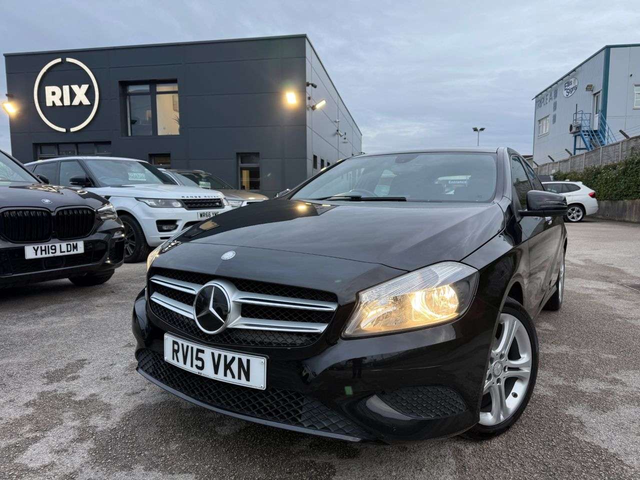 A 2015 MERCEDES-BENZ A-CLASS 1.5 A180 CDI Sport Edition Hatchback 5dr Diesel 7G-DCT Euro 5-FINISHED IN C A 2015 MERCEDES-BENZ A-CLASS 1.5 A180 CDI Sport Edition Hatchback 5dr Diesel 7G-DCT Euro 5-FINISHED IN C