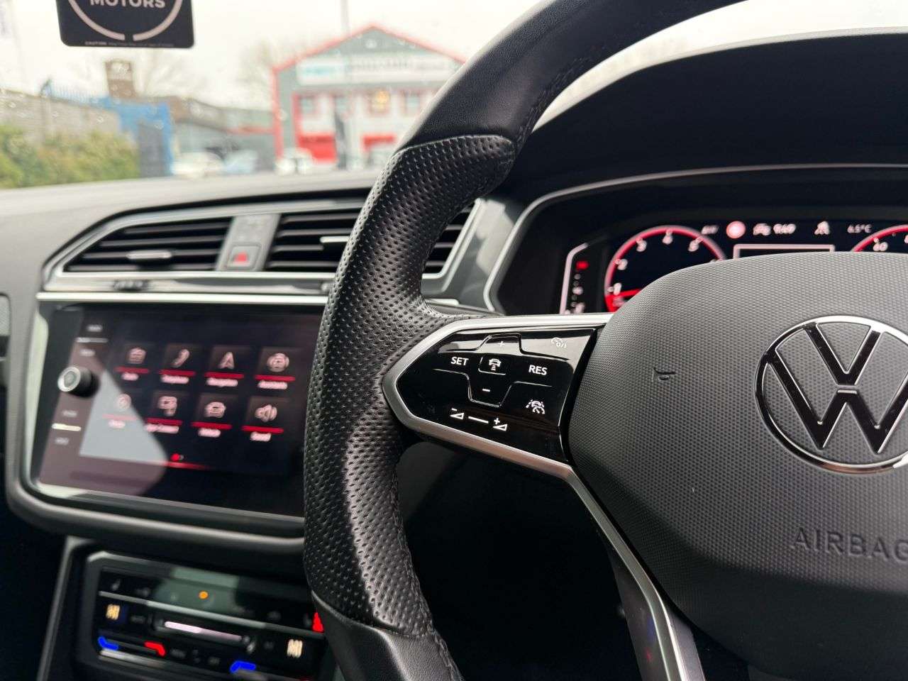 2022 VOLKSWAGEN TIGUAN 2022 VOLKSWAGEN TIGUAN