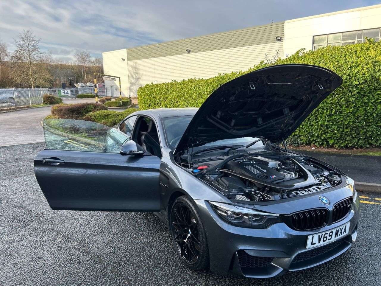 2019 BMW M4 2019 BMW M4