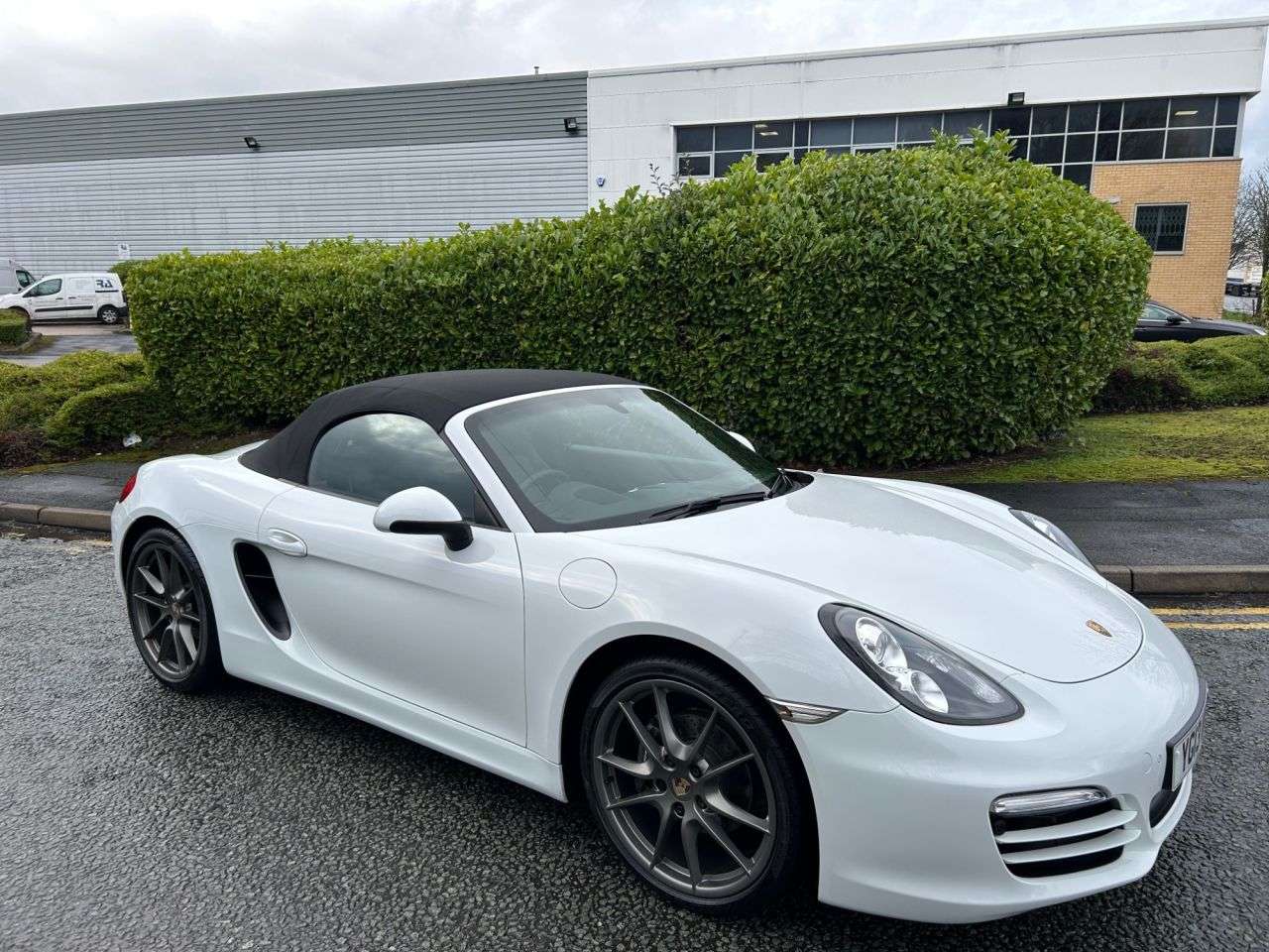A 0 PORSCHE BOXSTER 2.7 981 Convertible 2dr Petrol PDK Euro 5 (s/s) (265 ps)-Factory Extras Wor A 0 PORSCHE BOXSTER 2.7 981 Convertible 2dr Petrol PDK Euro 5 (s/s) (265 ps)-Factory Extras Wor