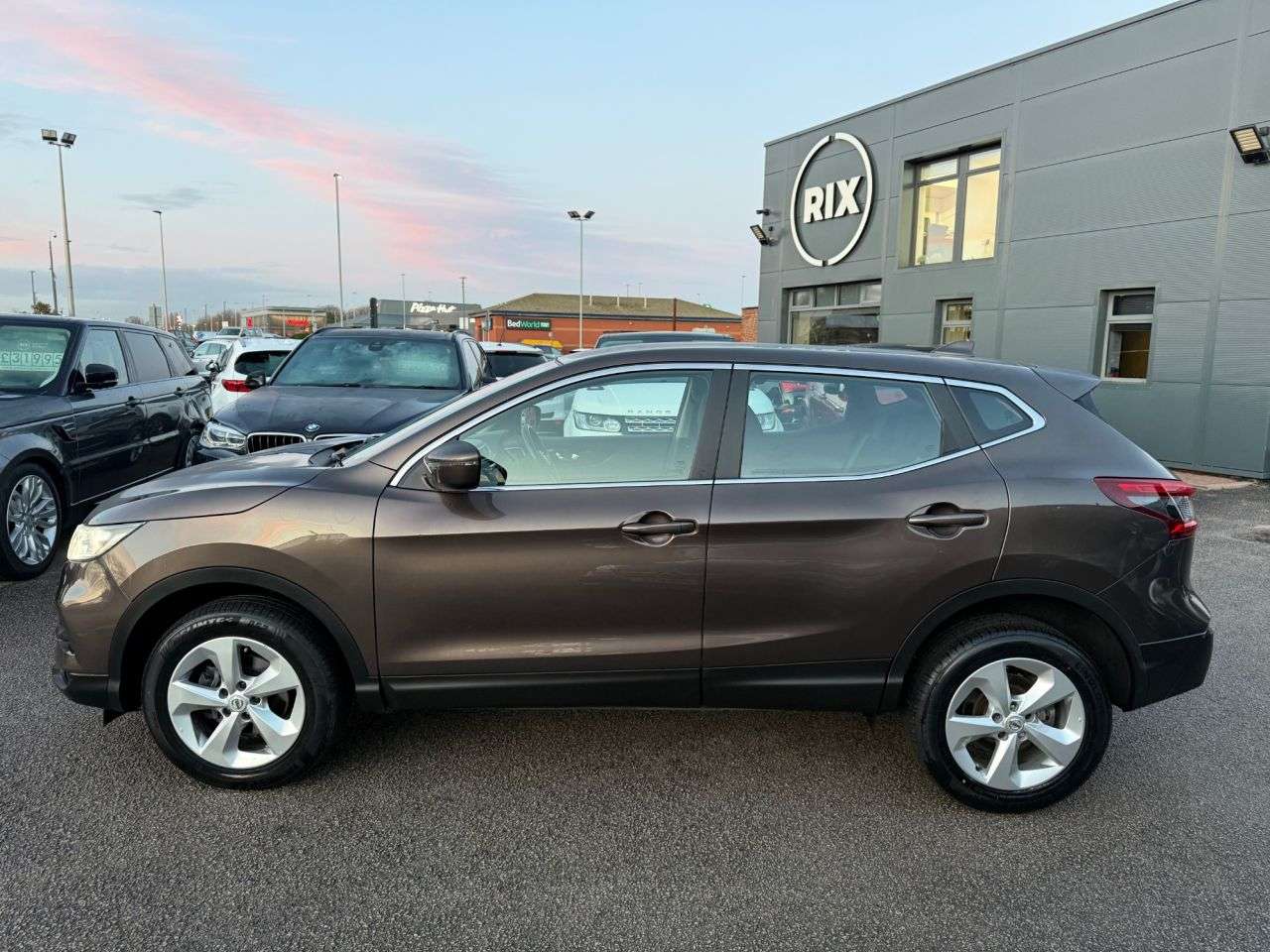 A 2018 NISSAN QASHQAI 1.5 dCi Acenta Premium SUV 5dr Diesel Manual-2 OWNER CAR FINISHED IN CHESTN A 2018 NISSAN QASHQAI 1.5 dCi Acenta Premium SUV 5dr Diesel Manual-2 OWNER CAR FINISHED IN CHESTN