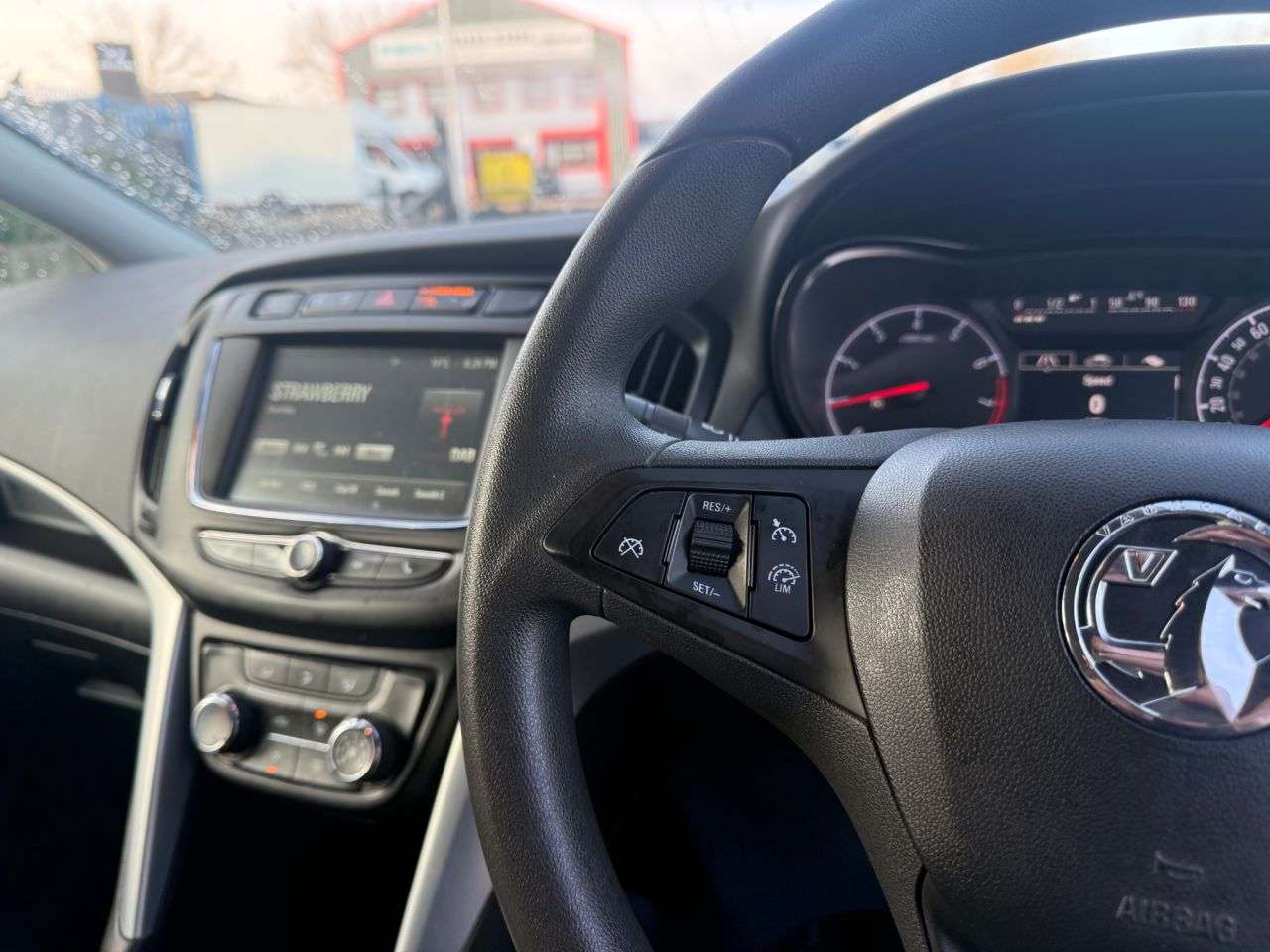 2017 VAUXHALL ZAFIRA TOURER 2017 VAUXHALL ZAFIRA TOURER