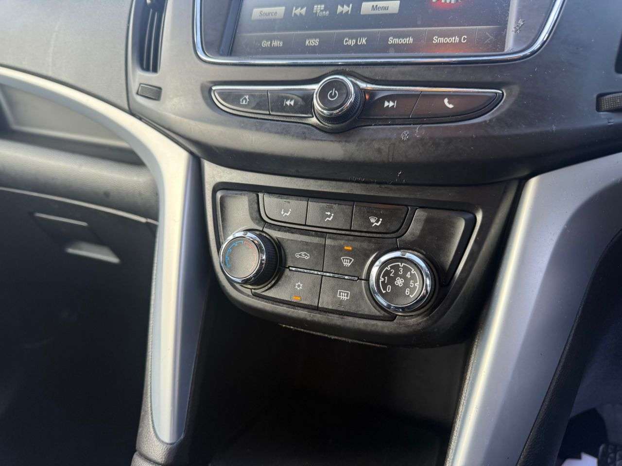 2017 VAUXHALL ZAFIRA TOURER 2017 VAUXHALL ZAFIRA TOURER