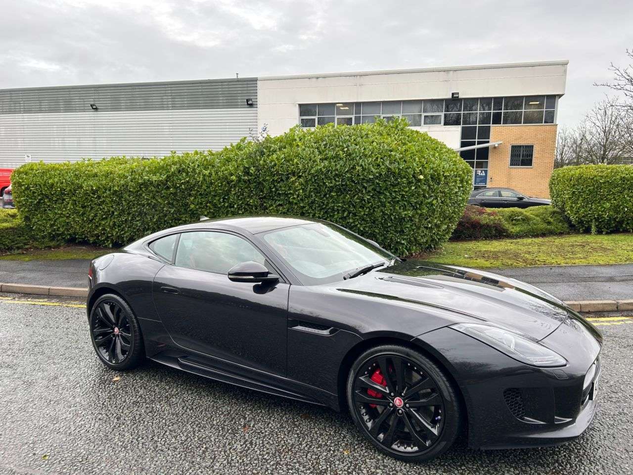 A 2016 JAGUAR F-TYPE 5.0 V8 R Coupe 2dr Petrol Auto Euro 6 (s/s) (550 ps)-Factory Extras Worth £ A 2016 JAGUAR F-TYPE 5.0 V8 R Coupe 2dr Petrol Auto Euro 6 (s/s) (550 ps)-Factory Extras Worth £