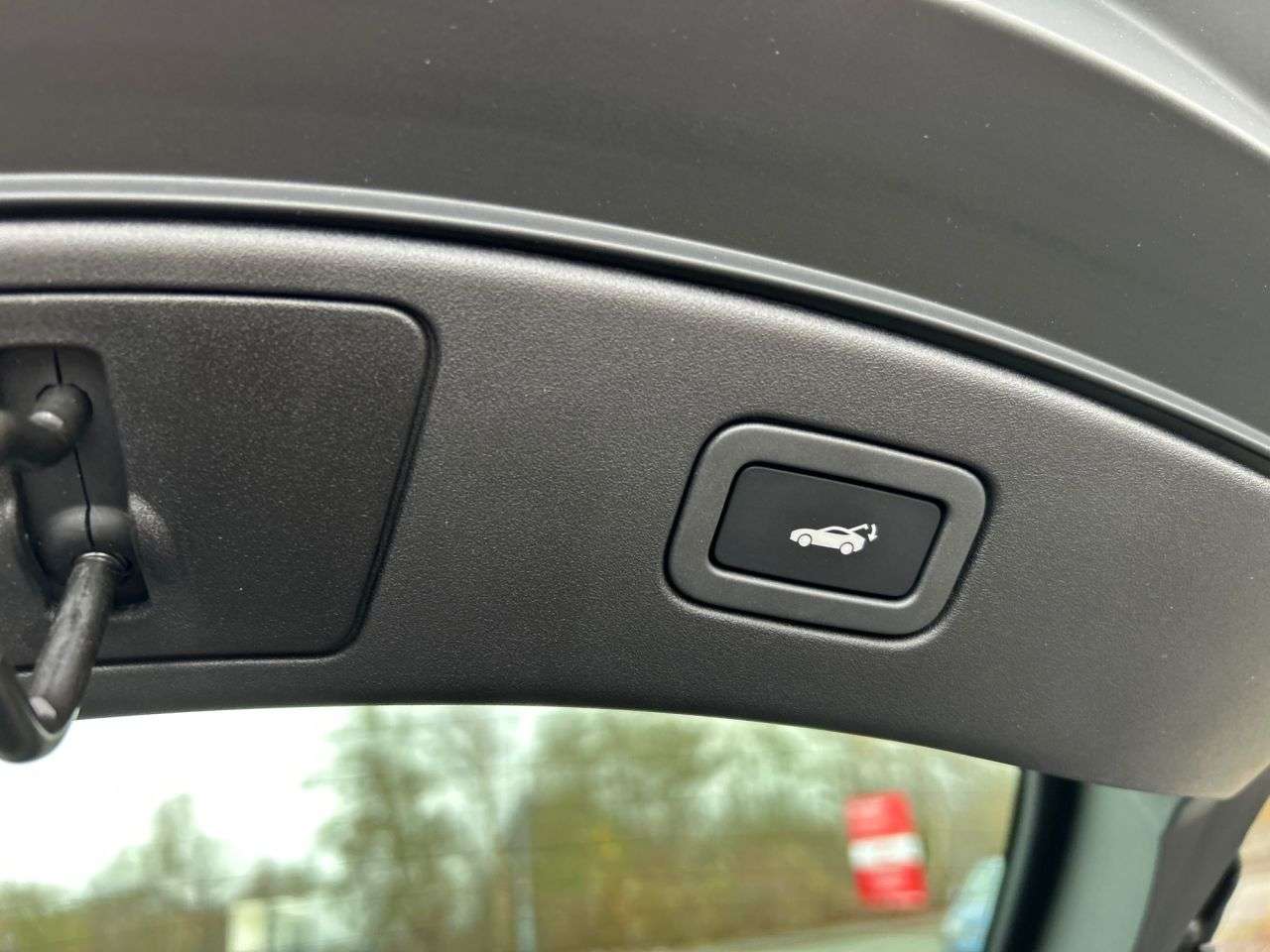 2016 JAGUAR F-TYPE 2016 JAGUAR F-TYPE