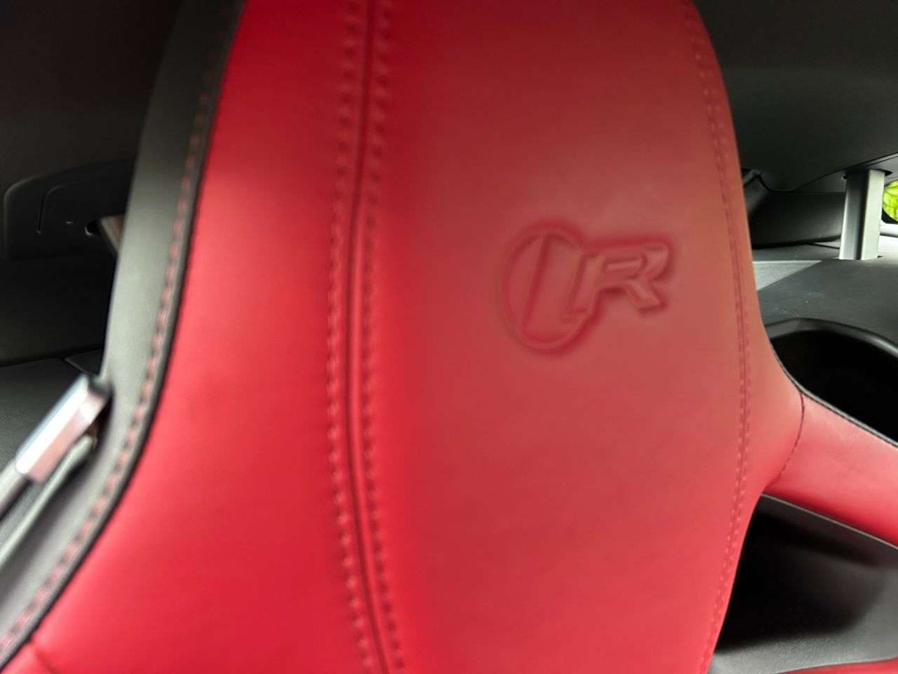 2016 JAGUAR F-TYPE 2016 JAGUAR F-TYPE