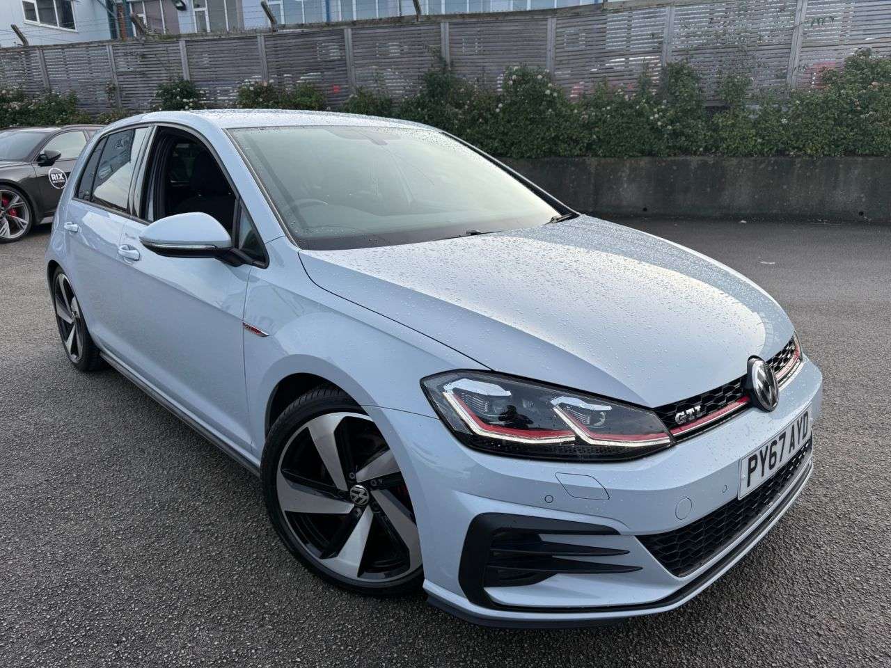 2017 VOLKSWAGEN GOLF 2017 VOLKSWAGEN GOLF