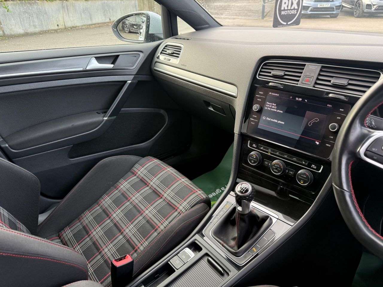 2017 VOLKSWAGEN GOLF 2017 VOLKSWAGEN GOLF