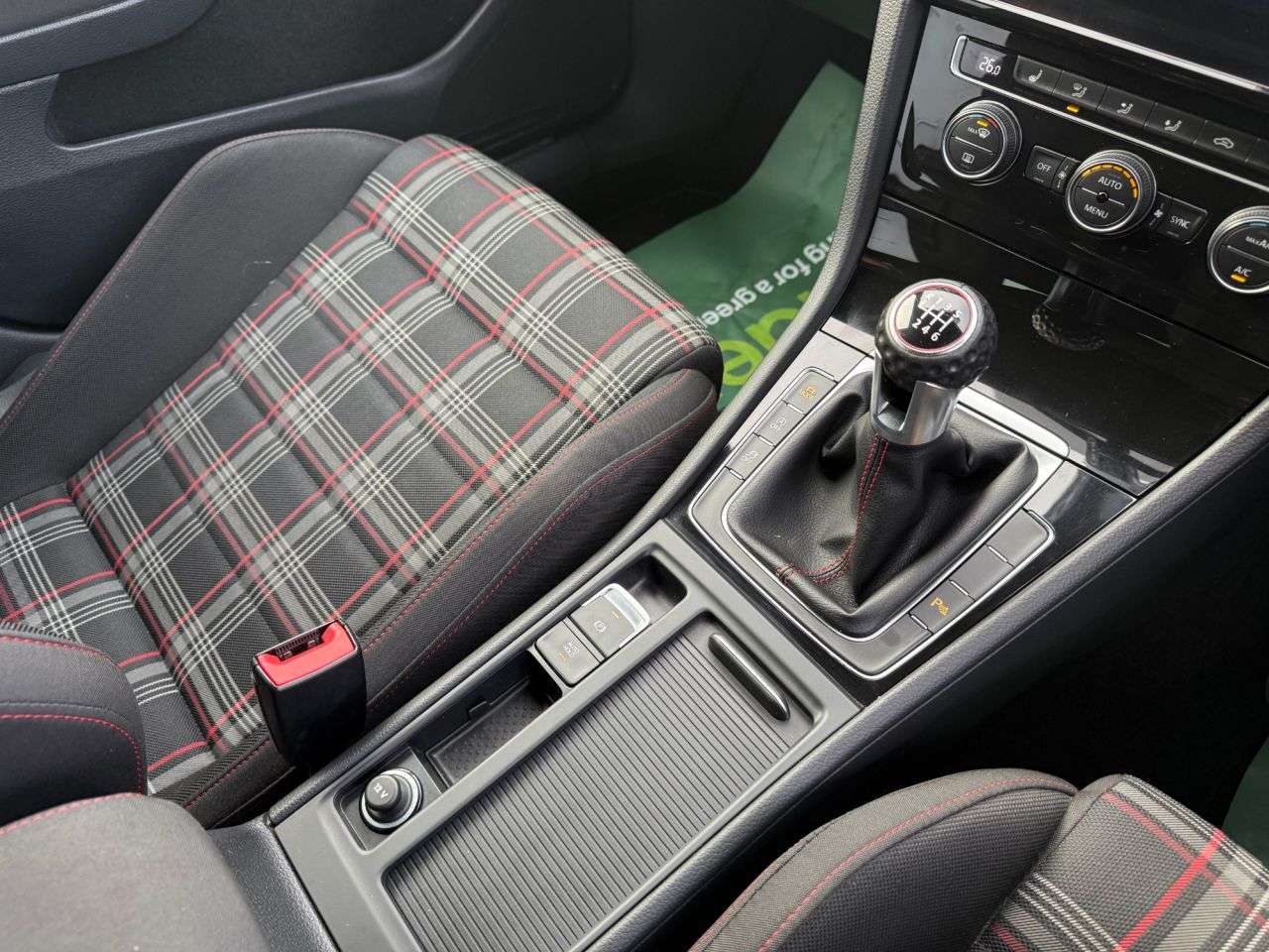 2017 VOLKSWAGEN GOLF 2017 VOLKSWAGEN GOLF