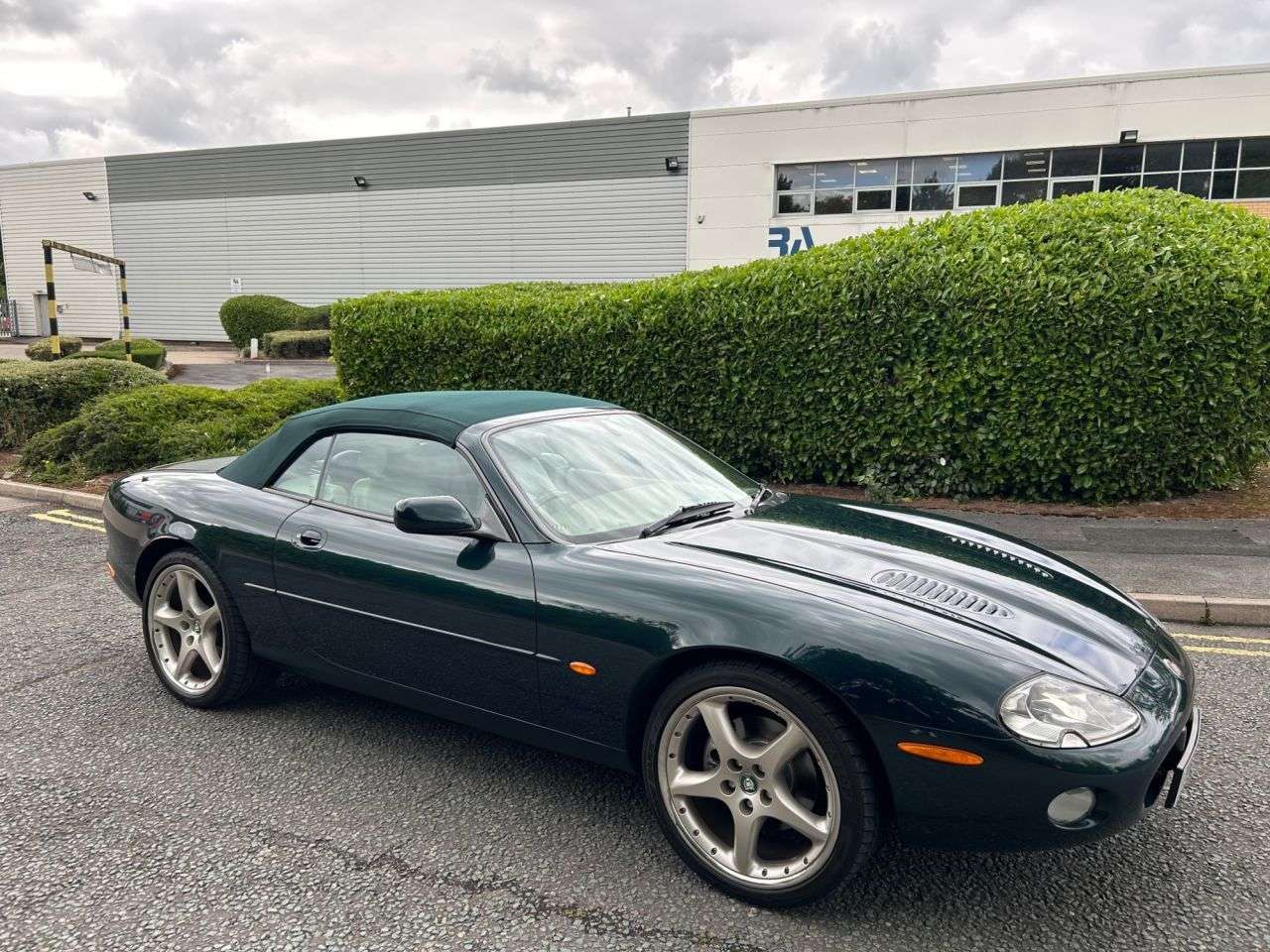 2001 JAGUAR XKR 2001 JAGUAR XKR