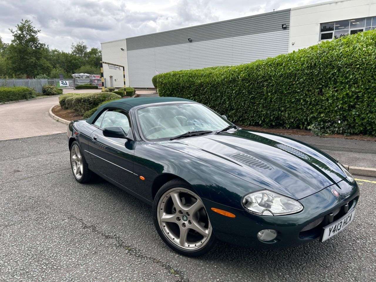 2001 JAGUAR XKR 2001 JAGUAR XKR