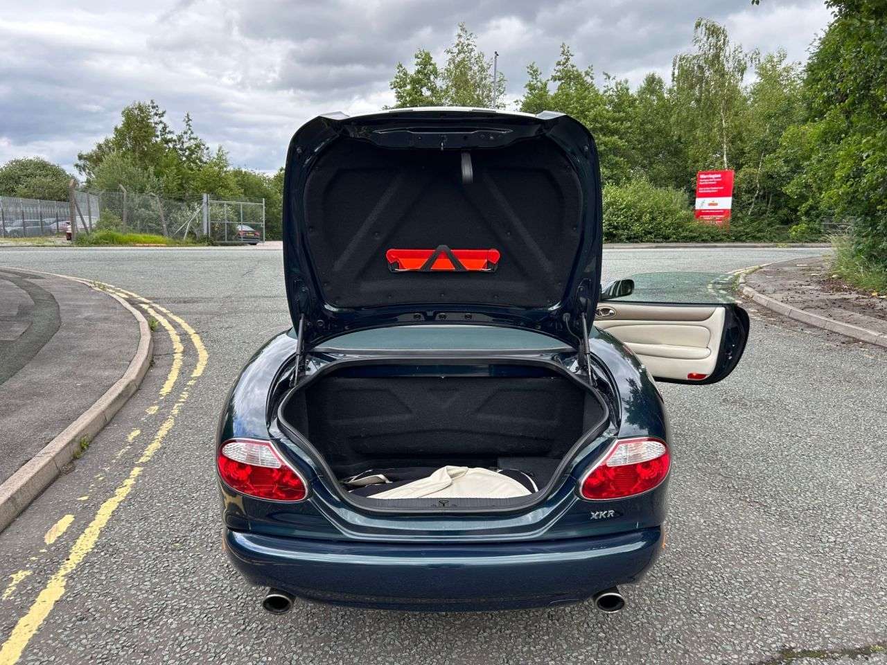 2001 JAGUAR XKR 2001 JAGUAR XKR