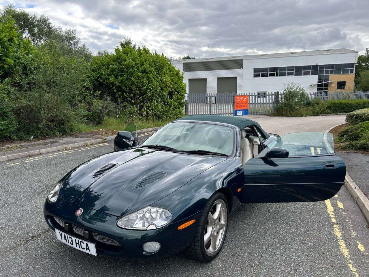 2001 JAGUAR XKR 2001 JAGUAR XKR
