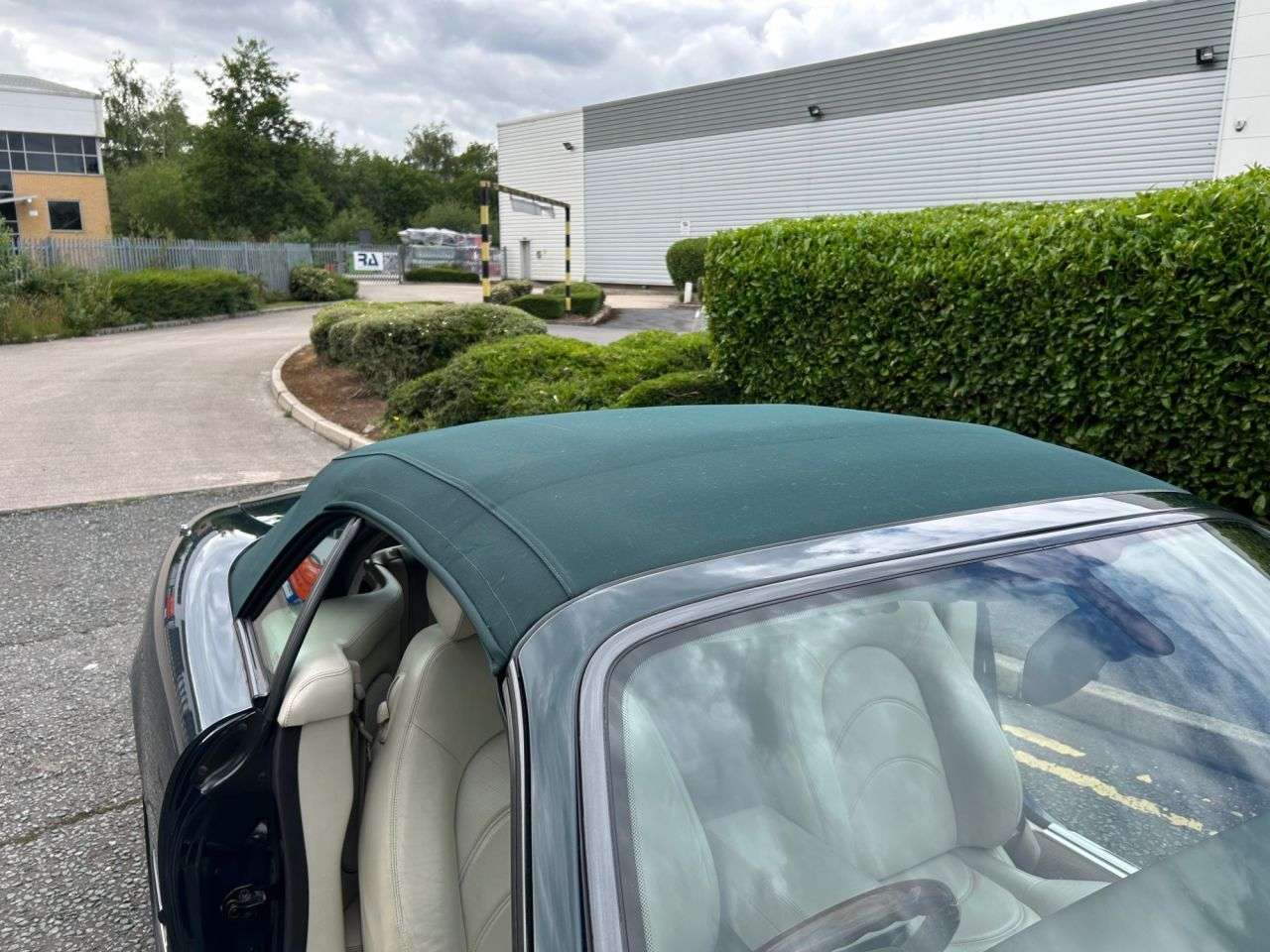 2001 JAGUAR XKR 2001 JAGUAR XKR