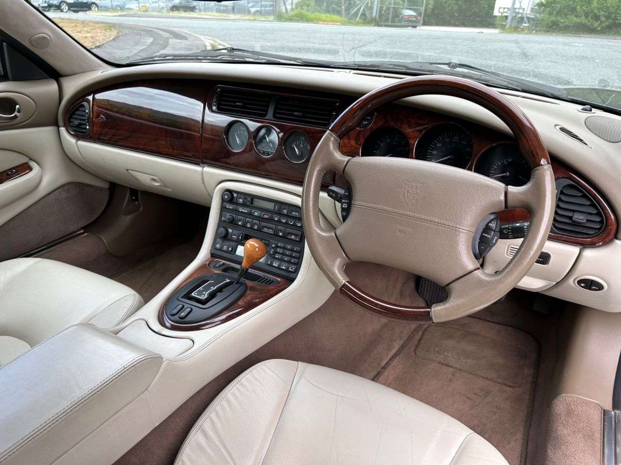 2001 JAGUAR XKR 2001 JAGUAR XKR