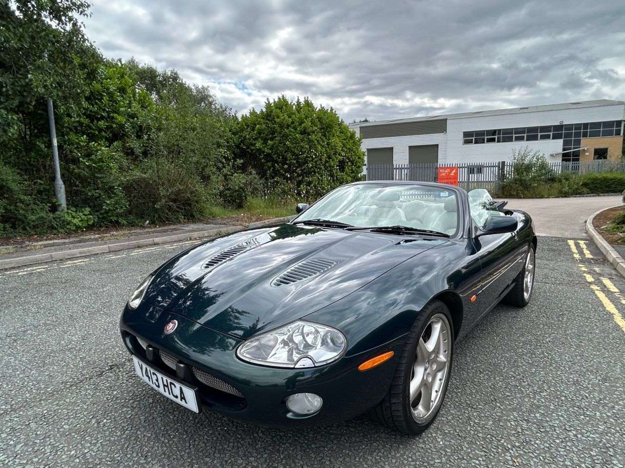 2001 JAGUAR XKR 2001 JAGUAR XKR