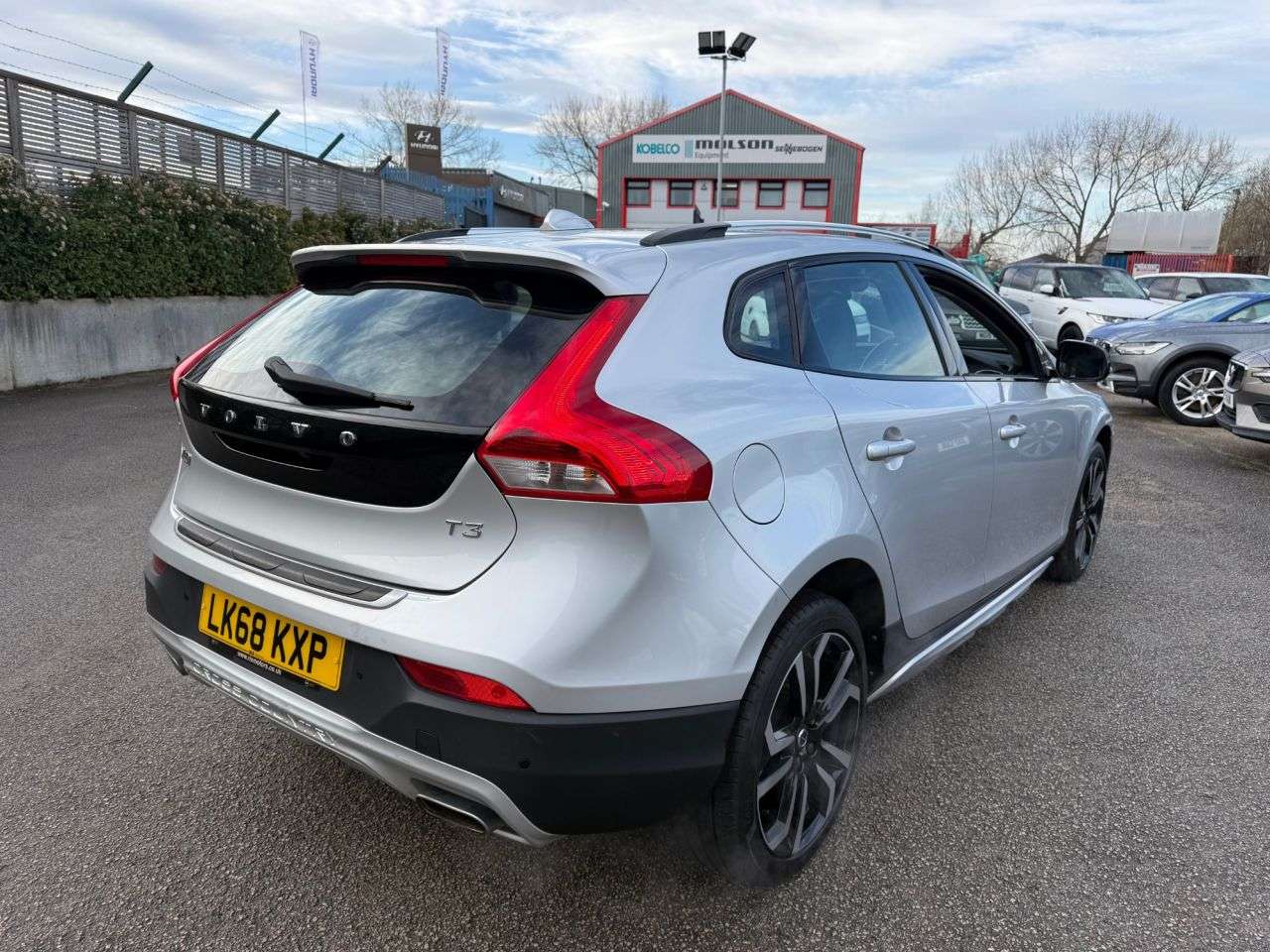2018 VOLVO V40 CROSS COUNTRY 2018 VOLVO V40 CROSS COUNTRY