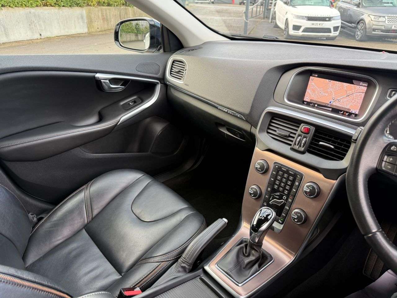 2018 VOLVO V40 CROSS COUNTRY 2018 VOLVO V40 CROSS COUNTRY