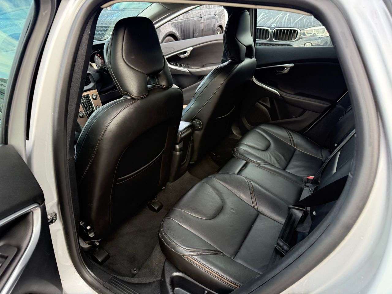 2018 VOLVO V40 CROSS COUNTRY 2018 VOLVO V40 CROSS COUNTRY