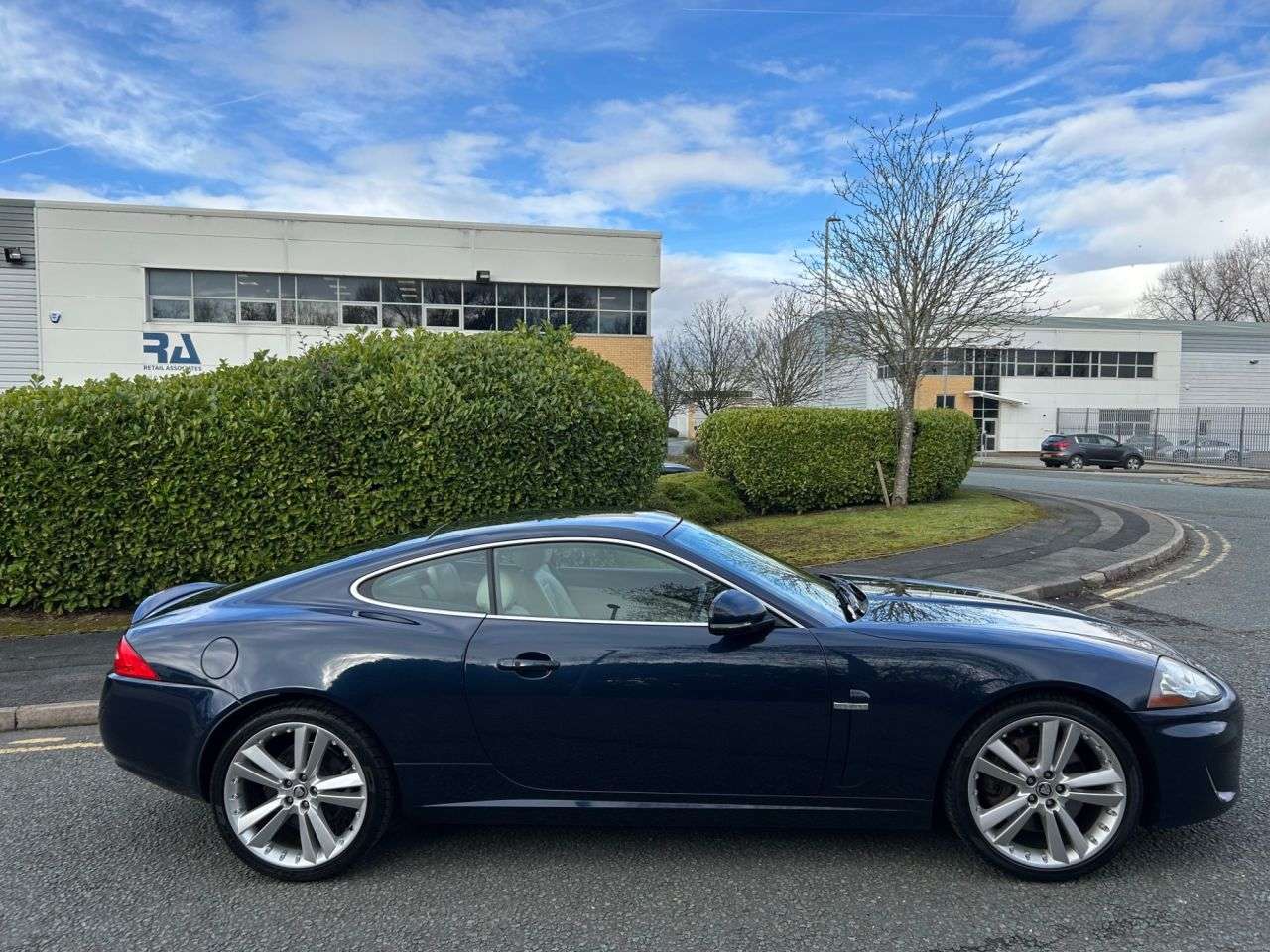 A 2010 JAGUAR XK 5.0 V8 Portfolio Coupe 2dr Petrol Auto Euro 5 (385 ps)-Finished In Rare Ind A 2010 JAGUAR XK 5.0 V8 Portfolio Coupe 2dr Petrol Auto Euro 5 (385 ps)-Finished In Rare Ind
