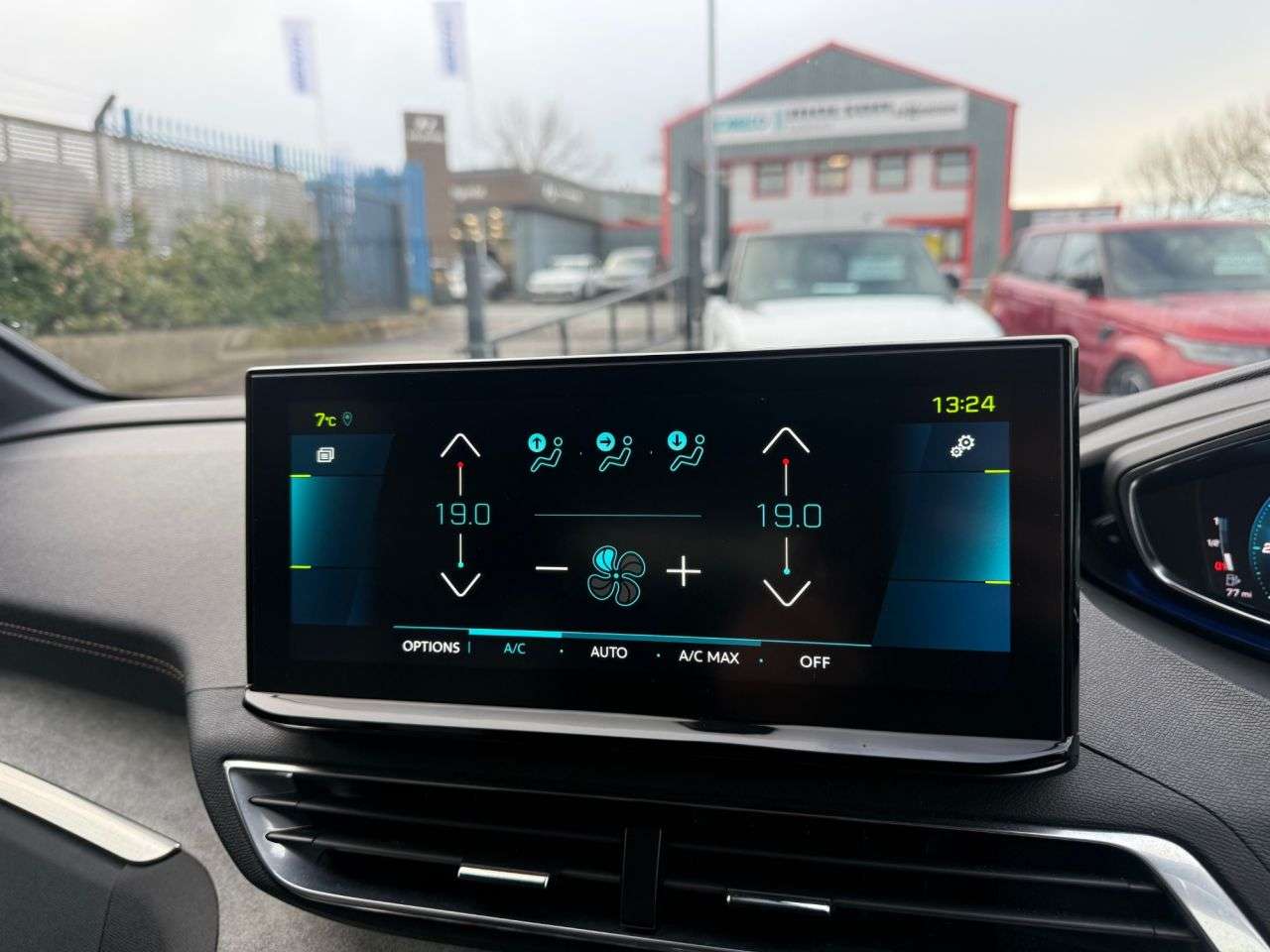 2021 PEUGEOT 3008 2021 PEUGEOT 3008