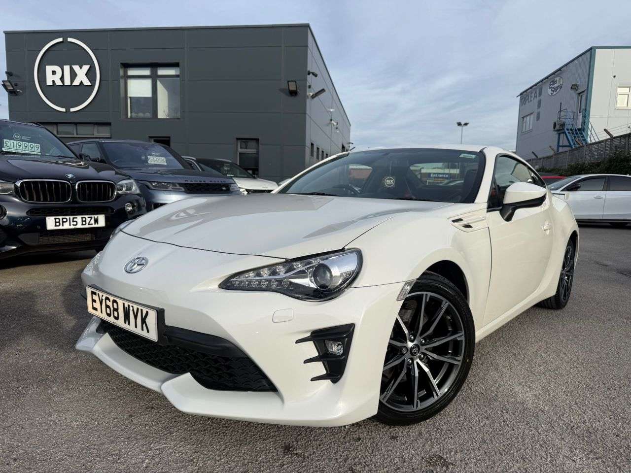 A 2018 TOYOTA GT86 2.0 Boxer D-4S Pro Coupe 2dr Petrol Manual Euro 6 (200 ps) 2 FORMER KEEPERS A 2018 TOYOTA GT86 2.0 Boxer D-4S Pro Coupe 2dr Petrol Manual Euro 6 (200 ps) 2 FORMER KEEPERS